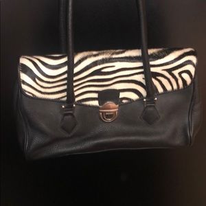 Beautiful zebra shoulder bag